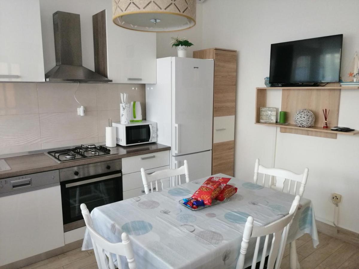 Apartman Mira Žaborić Exterior foto